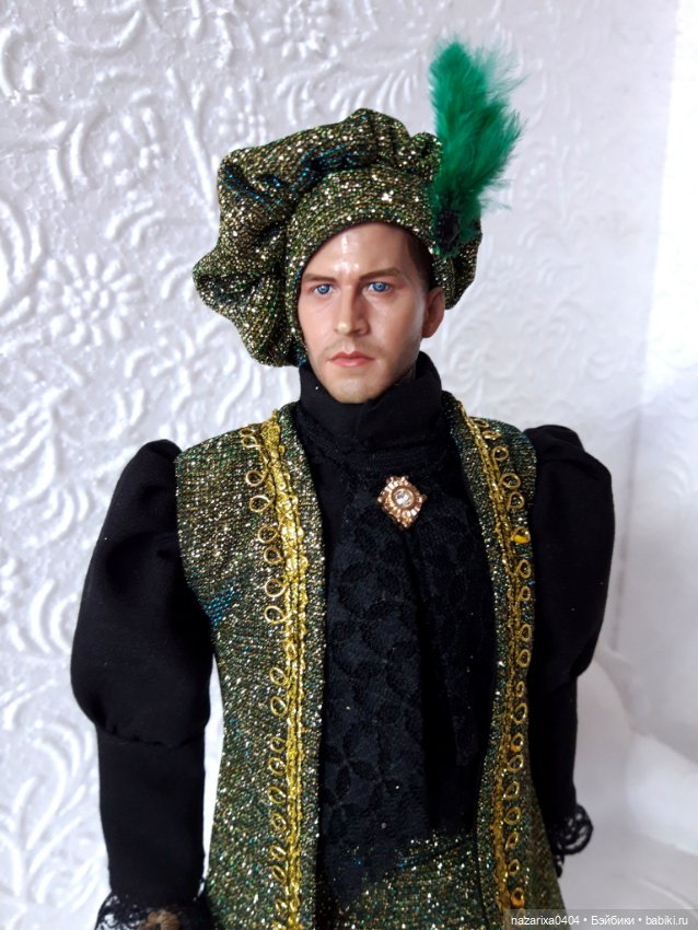 Королевские наряды для Phicen М32 (фото 7)