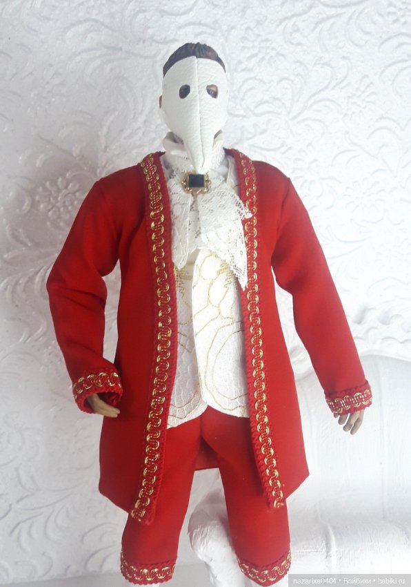 Королевские наряды для Phicen М32 (фото 3)