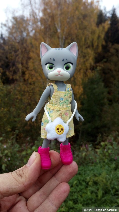 Белла Мяу и осенние листья (и опрос) (фото 2)