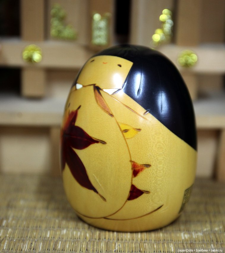Кокэси в форме яйца на выставке "Япония. Куклы, сказки и легенды" (фото 3)