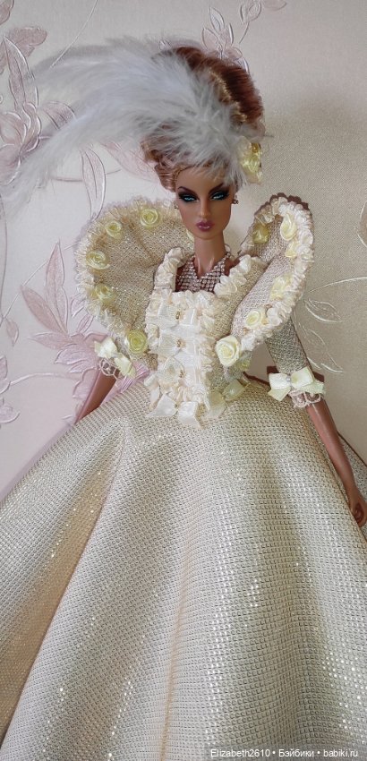 Знакомтесь - Её Величество (фото 9)