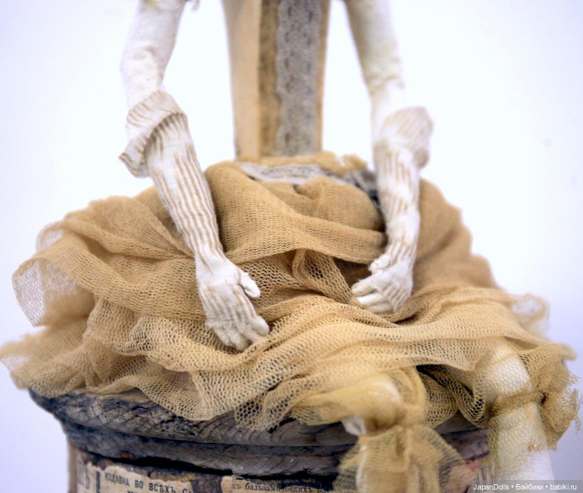 "Танцовщица" на выставке "Куклы с характером. Четвертая высота" (фото 4)
