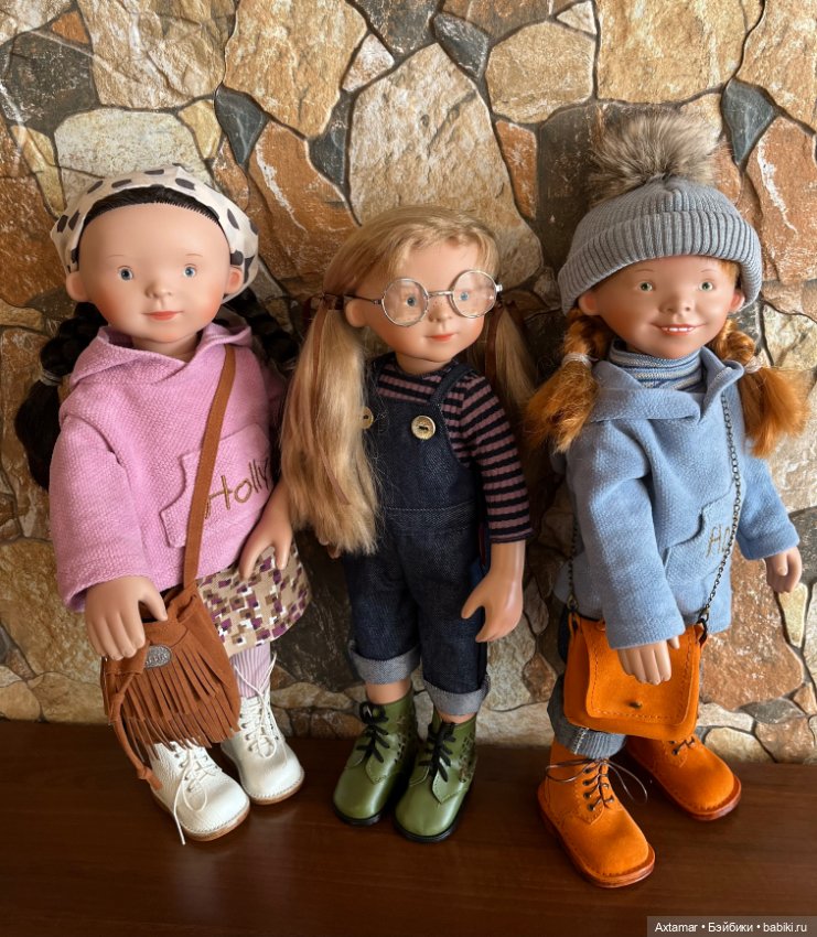 Holly- Milly, тройняшки🍒 — Испанские куклы (разное): Vestida de Azul