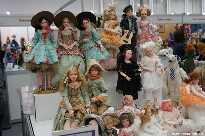 Салон кукол на Тишинке. Октябрь 2023. Фото репортаж. Часть 1