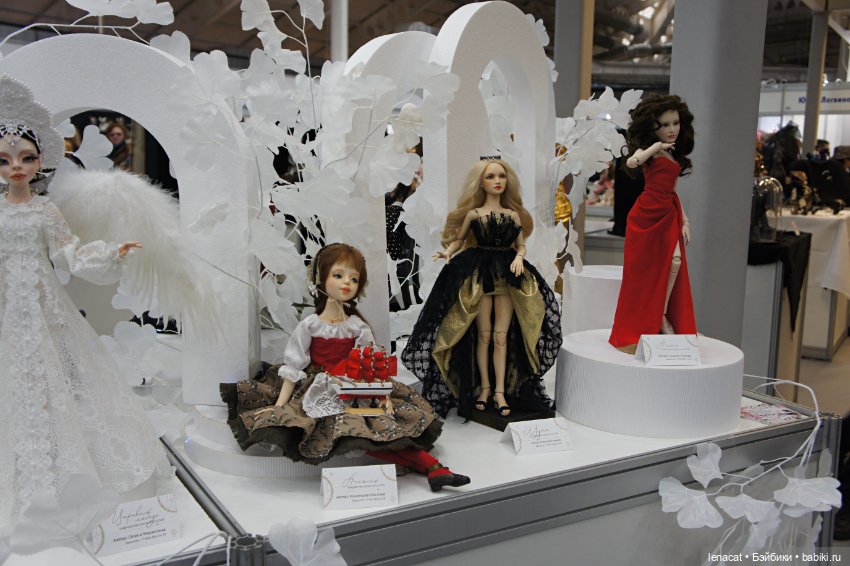 Салон кукол на Тишинке. Октябрь 2023. Фото репортаж. Часть 1
