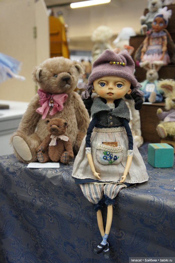 Салон кукол на Тишинке. Октябрь 2023. Фото репортаж. Часть 1
