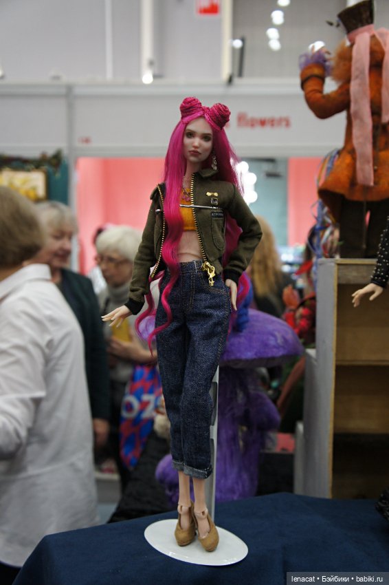 Салон кукол на Тишинке. Октябрь 2023. Фото репортаж. Часть 1