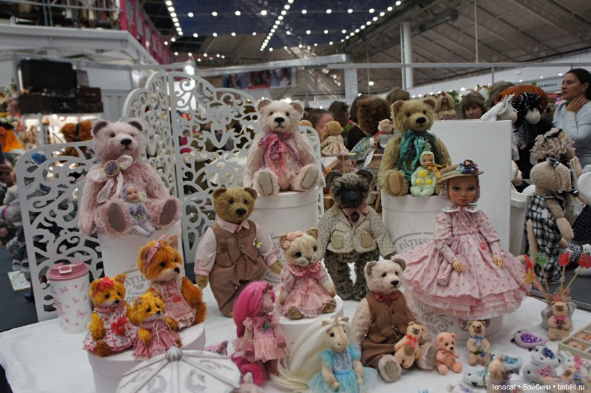 Салон кукол на Тишинке. Октябрь 2023. Фото репортаж. Часть 2