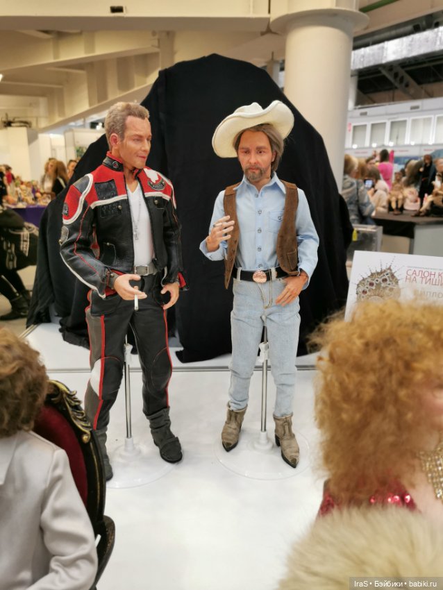 Выставка на Тишинке, осень 2023