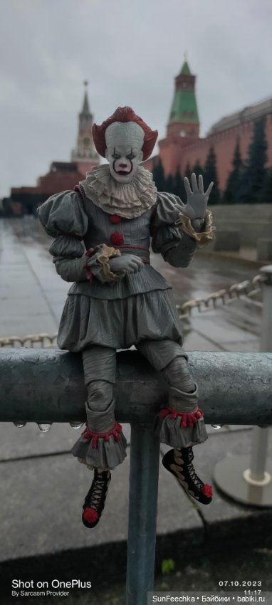 Красный - цвет Пеннивайза (фото 4)