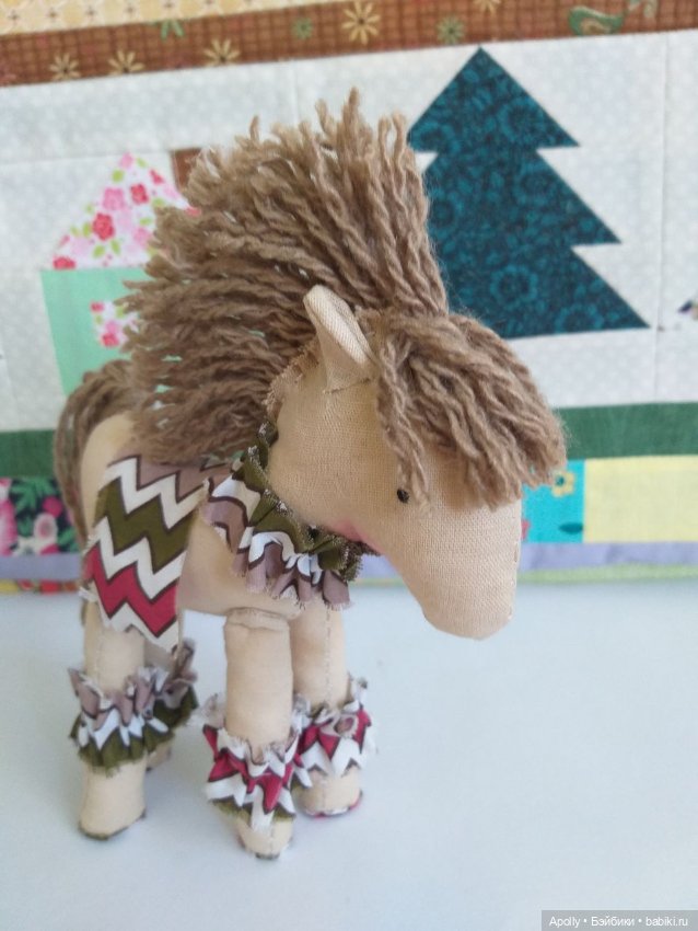 Ещё одна лошадка — Текстильные игрушки и примитивы: кофейные (фото 6)