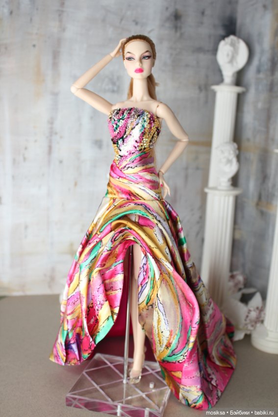 Новые платья — Одежда и обувь для кукол своими руками: фото