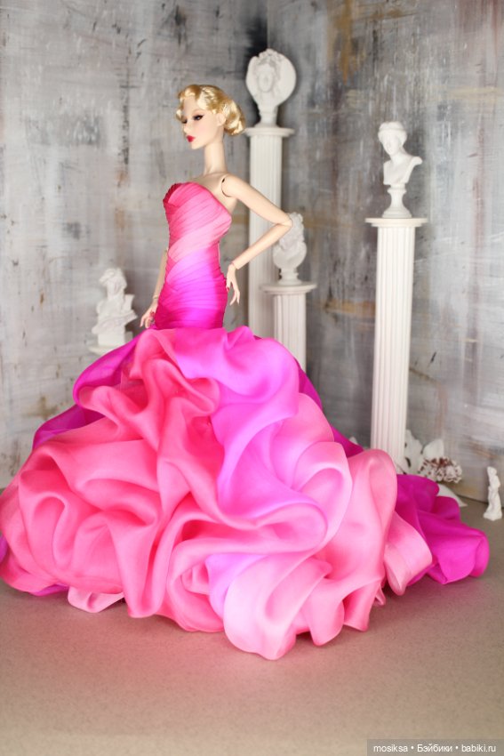 Новые платья — Одежда и обувь для кукол своими руками: фото