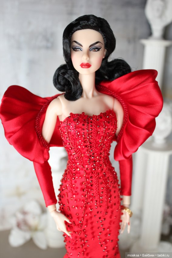 Новые платья — Одежда и обувь для кукол своими руками: фото