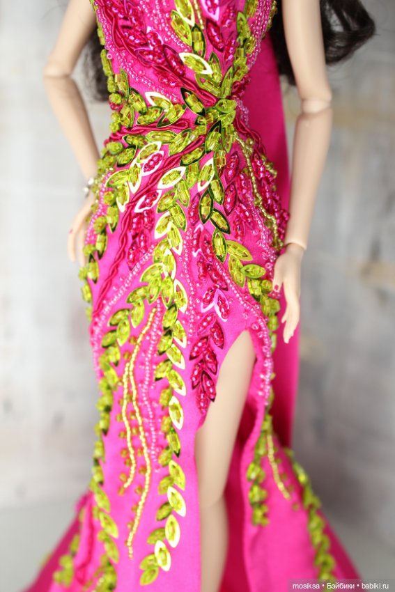 Новые платья — Одежда и обувь для кукол своими руками: фото