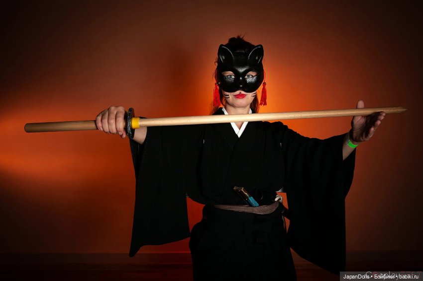 Позирование в кимоно на выставке "Япония. Куклы, сказки и легенды" (фото 7)