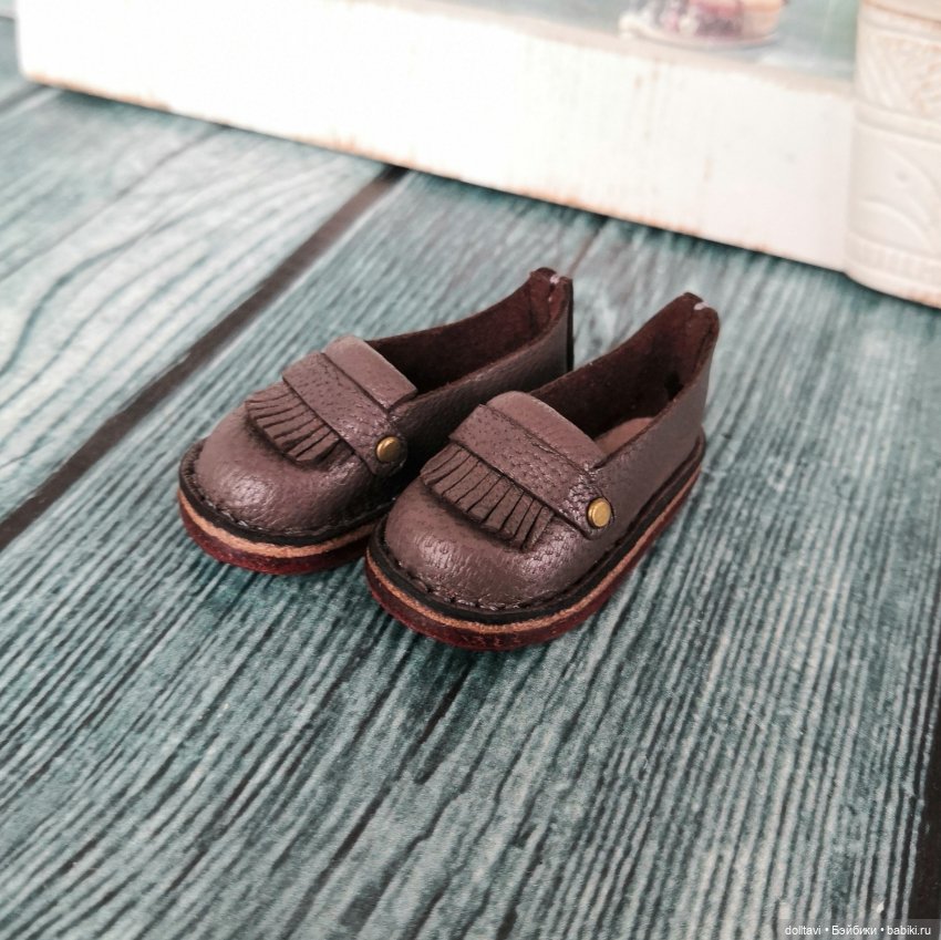 Новинка — Одежда и обувь для кукол своими руками: фото (фото 3)