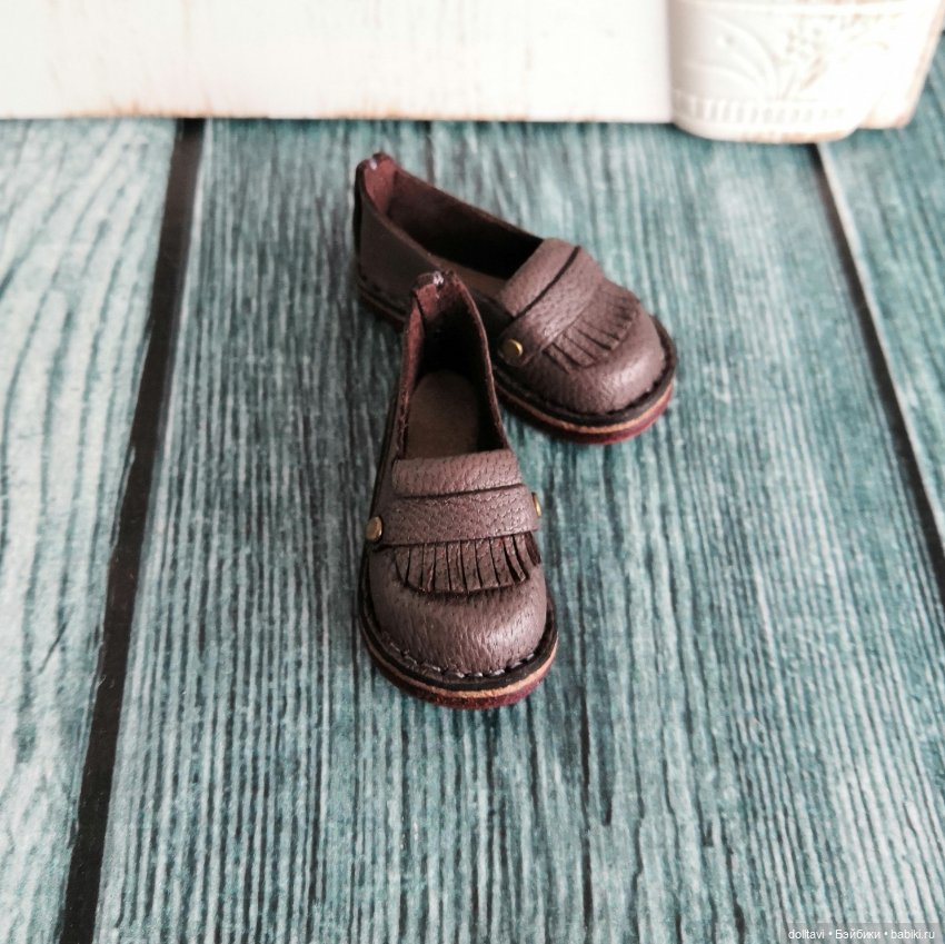 Новинка — Одежда и обувь для кукол своими руками: фото (фото 7)