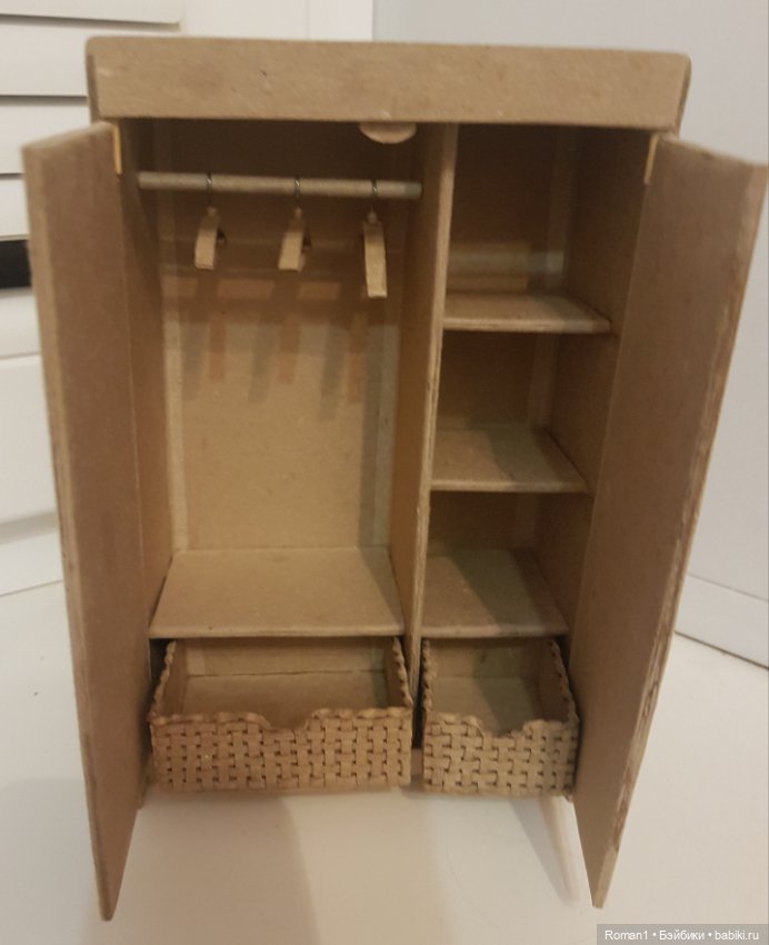 Кукольный шкаф 1:12 — Мебель для кукол и домиков: фото (фото 2)