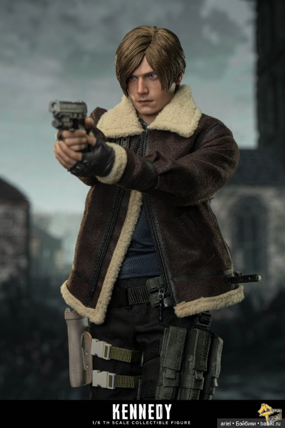 MT Toys фигурка Леона Кеннеди по игре "Resident Evil 4" (фото 3)