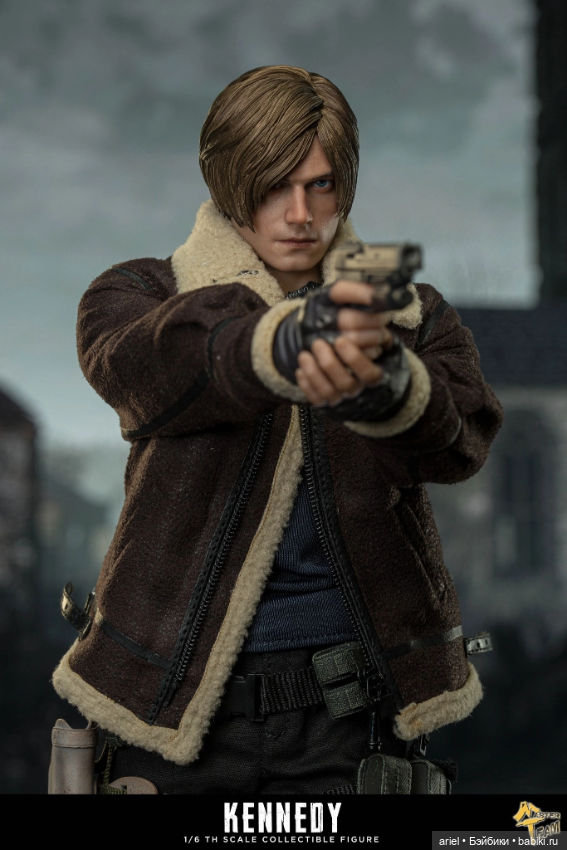 MT Toys фигурка Леона Кеннеди по игре "Resident Evil 4" (фото 6)