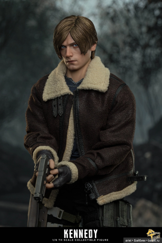 MT Toys фигурка Леона Кеннеди по игре "Resident Evil 4" (фото 7)