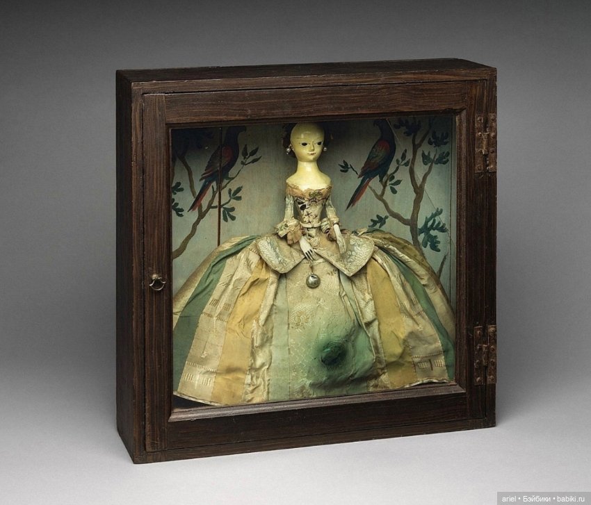 Британская модная кукла в американской коробке, 1748 год (фото 3)