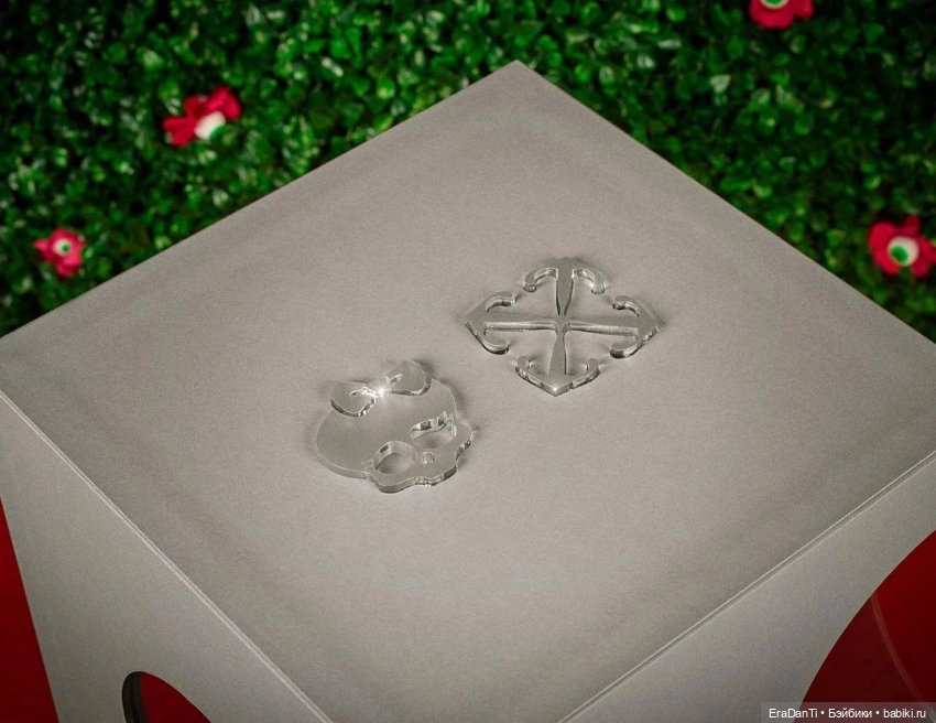 В сети появились фото Monster High в коллаборации с брендом Off-White