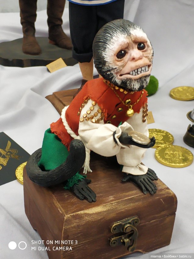 Юбилейный Салон кукол на Тишинке