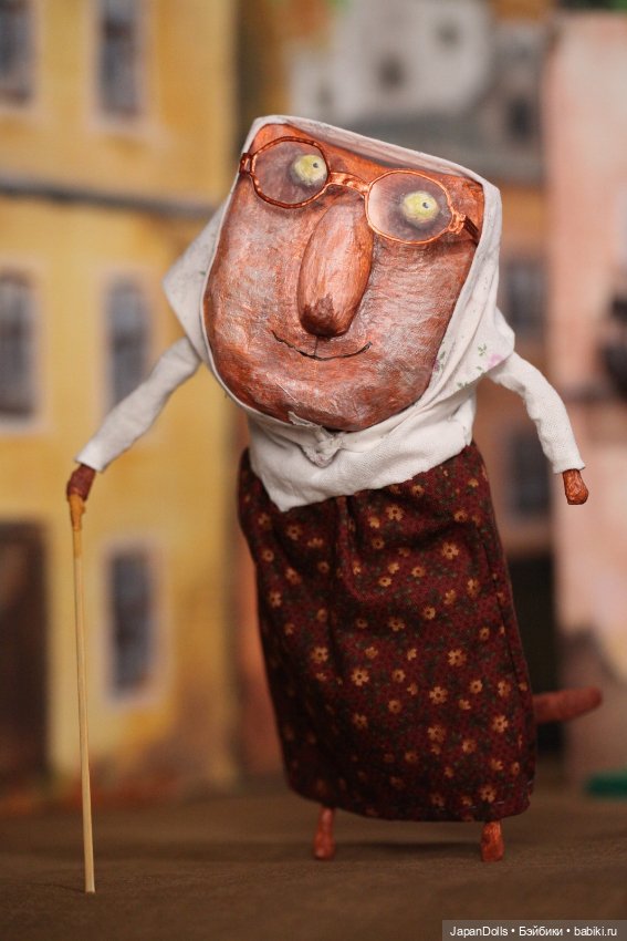 "Бабуля" на выставке "Куклы с характером. Четвертая высота" (фото 3)