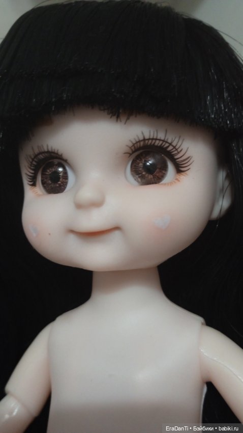 Баболи брюнетка улыбашка - фото личика крупным планом (фото 10)