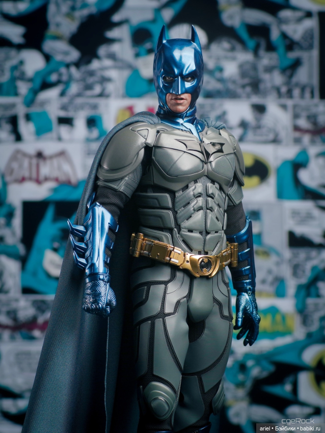 Эксклюзивная фигурка Бэтмена от Hot Toys (фото 4)