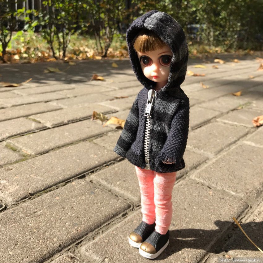 Susie Sad Big Eyes — Игровые куклы разных производителей (Разное): редкие бренды (фото 4)