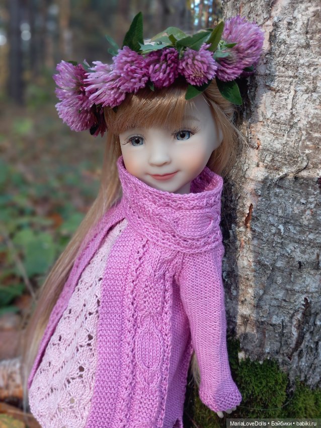 Под дождём — Куклы Ruby Red (Руби Ред) Fashion Friends: Siblies (фото 10)