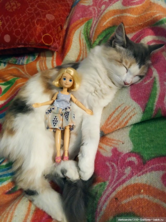 Спят усталые зверушки и игрушки