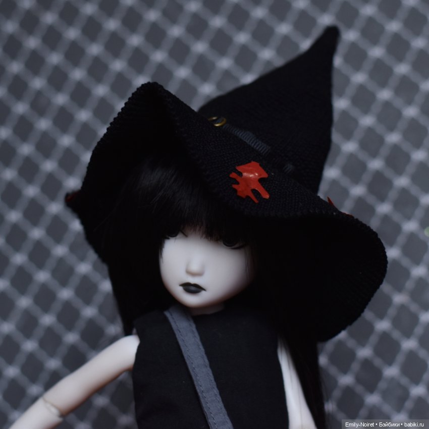 Странная Эмили и тыква — Куклы Ashton Drake (Эштон Дрейк): реалистичные малыши (фото 7)