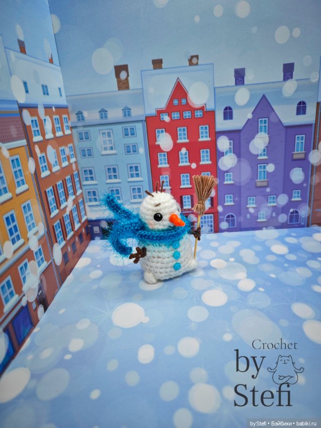 Снеговичок в шапке-ушанке