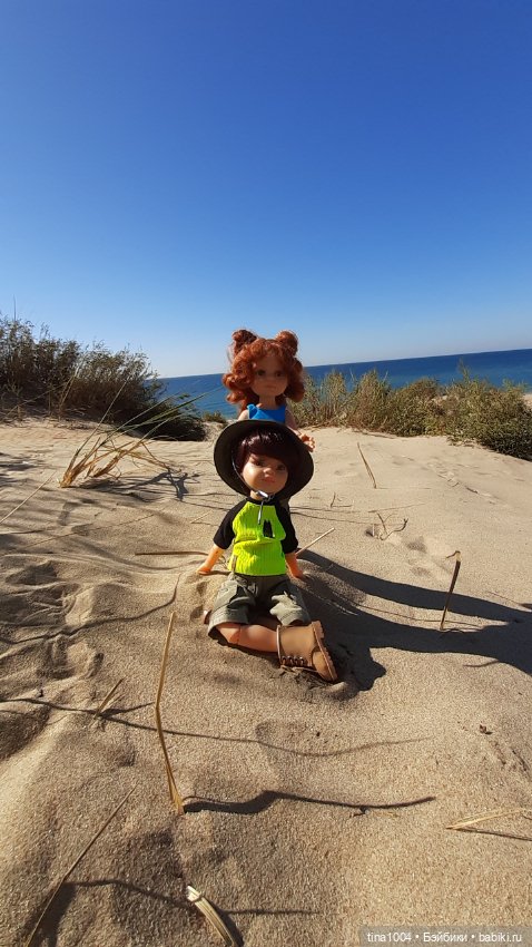 ИЗ ЖИЗНИ КУКОЛ Как они отдыхают 2 часть