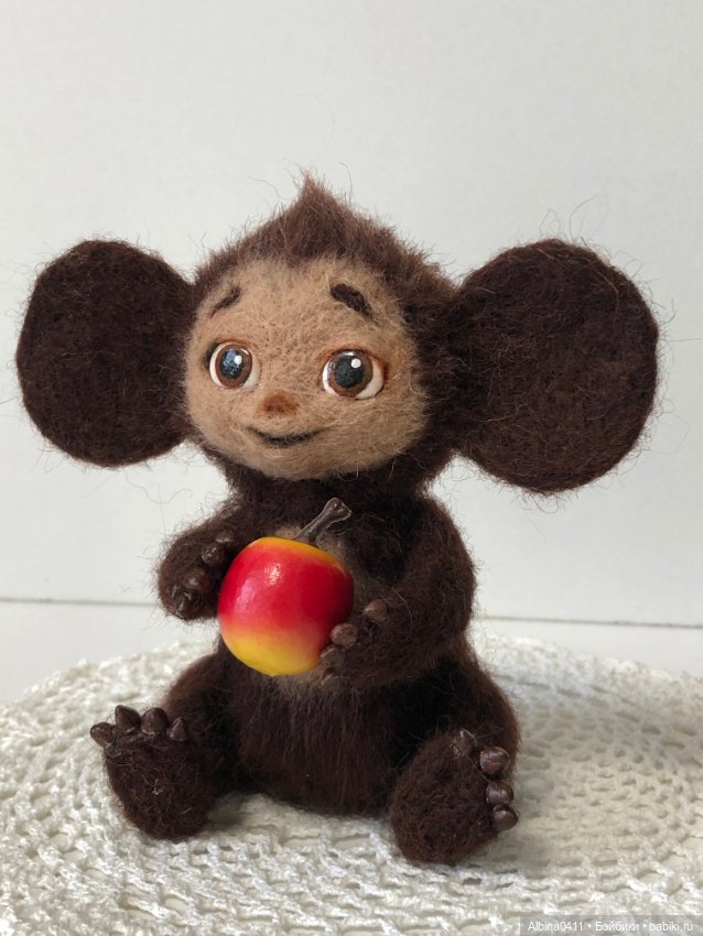 Чебурашка — Валяные игрушки из шерсти: сухое валяние (фото 3)