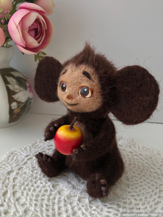 Чебурашка — Валяные игрушки из шерсти: сухое валяние (фото 5)