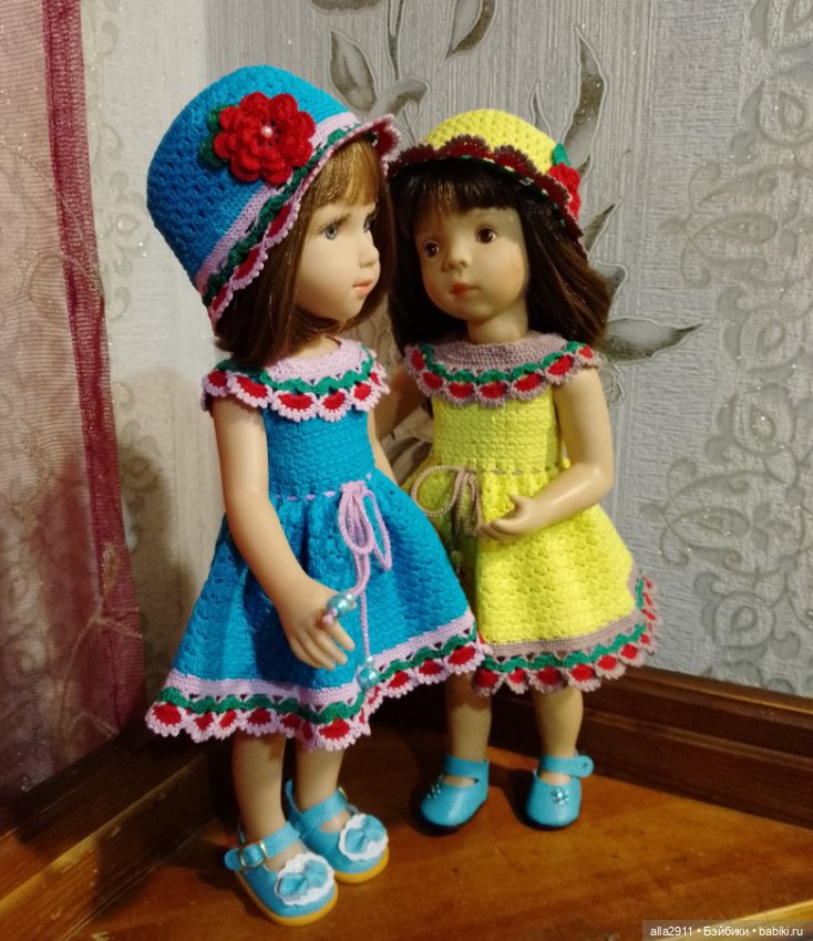 Два ярких наряда для красивых девочек