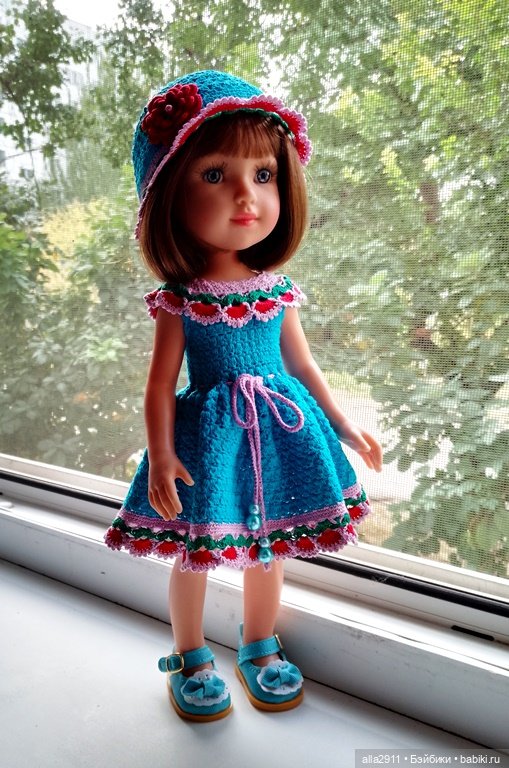 Два ярких наряда для красивых девочек