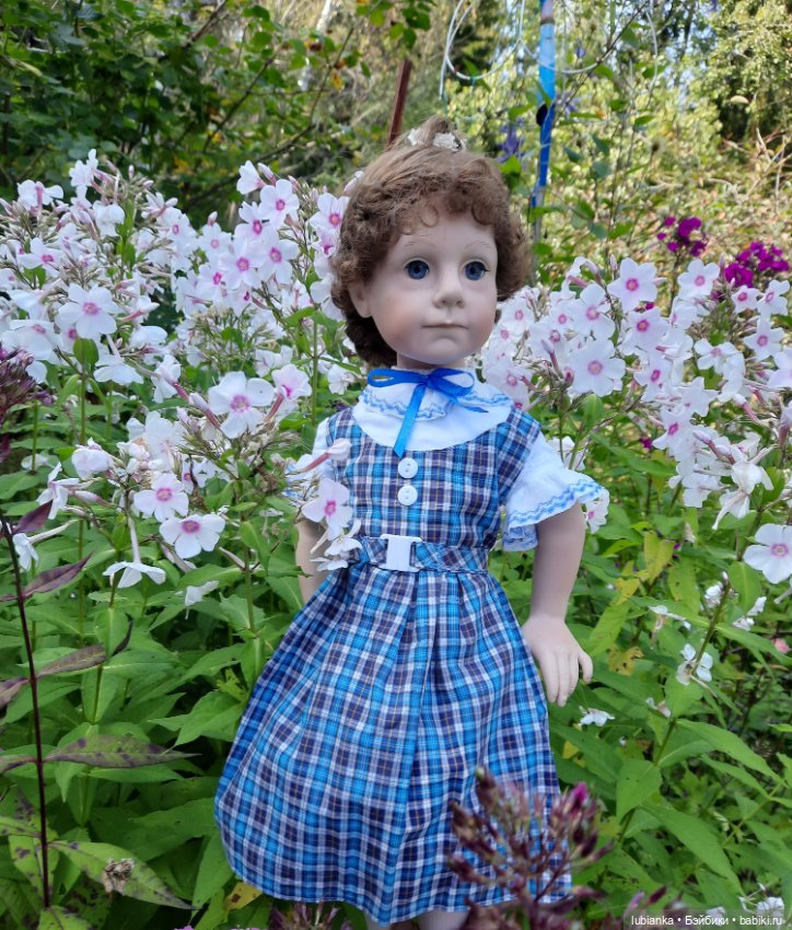 Лизонька тоже простилась с летом (фото 9)