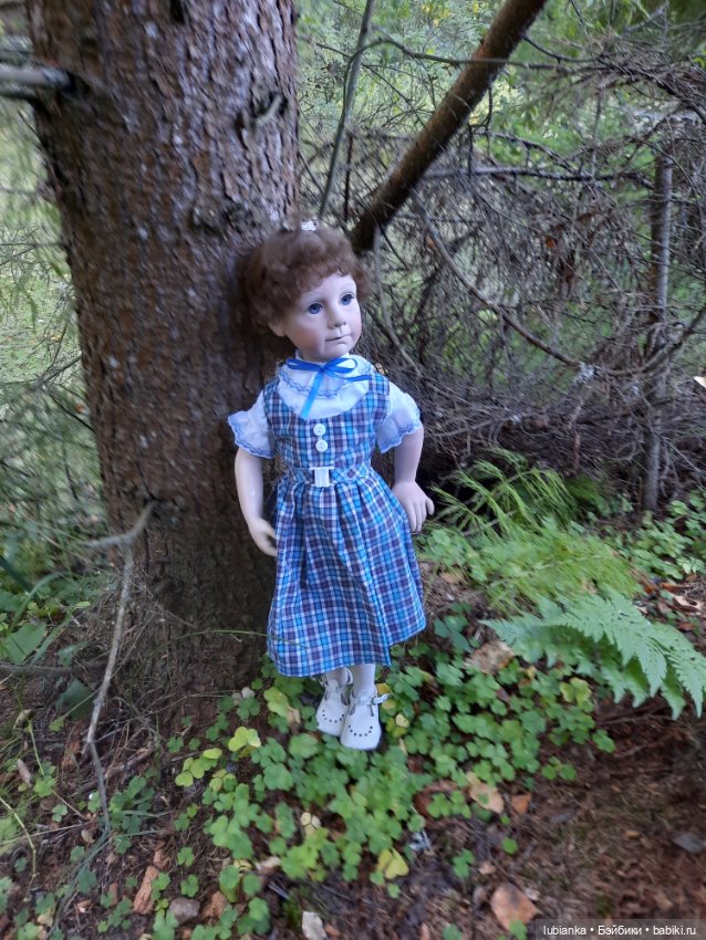 Лизонька тоже простилась с летом