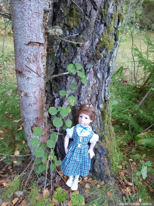 Лизонька тоже простилась с летом