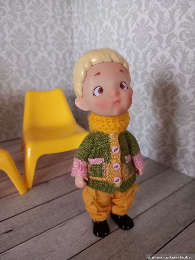 Новый житель Смолтауна — Азиатские виниловые куклы (разное): Китай (фото 4)