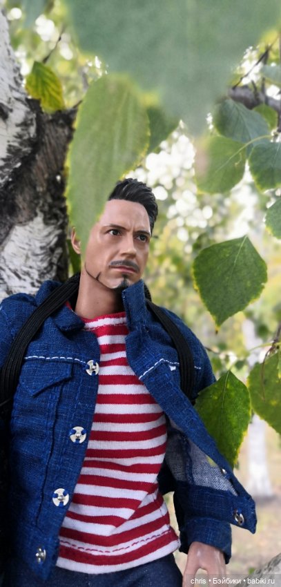 Осенняя прогулка гения и миллиардера (Hot toys Tony Stark)