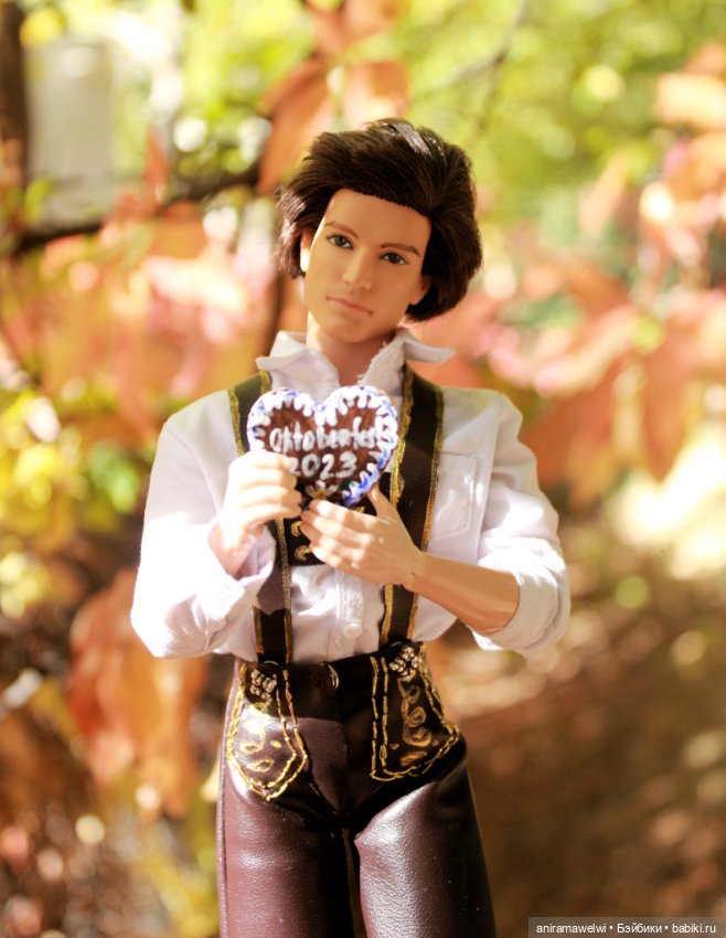 Дариан и Айрис на Октоберфесте 2023 (фото 5)