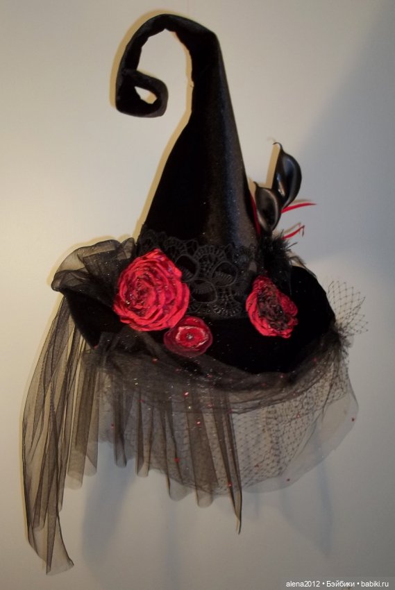 Шапочки для любимок. Просто и мило