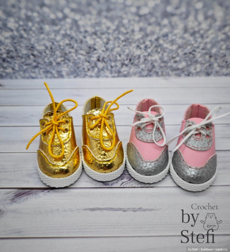 Новые кроссовки для Paola Reina